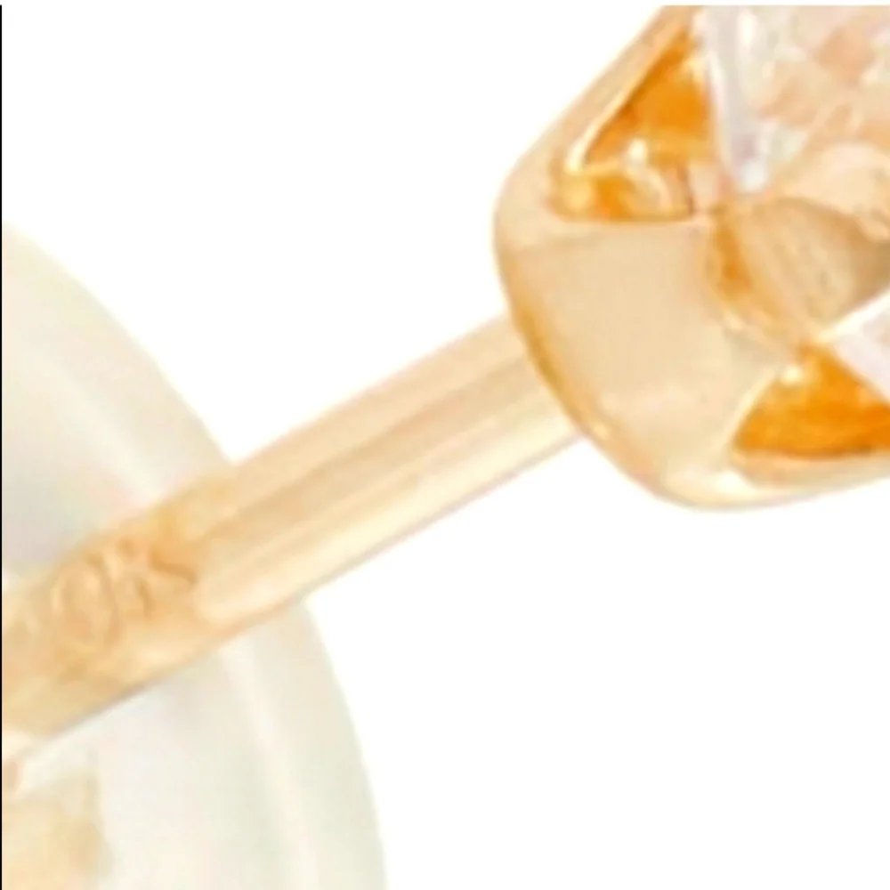 SOLID 10kt Yellow Gold with Diamond Earring studs 3mm